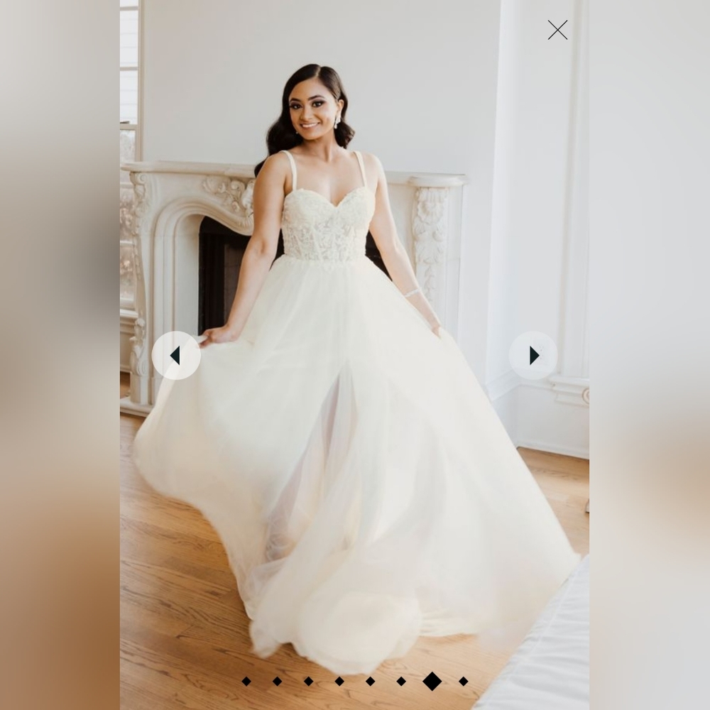 David's Bridal ivory wedding dress for $299 (originally $699) - includes veil!